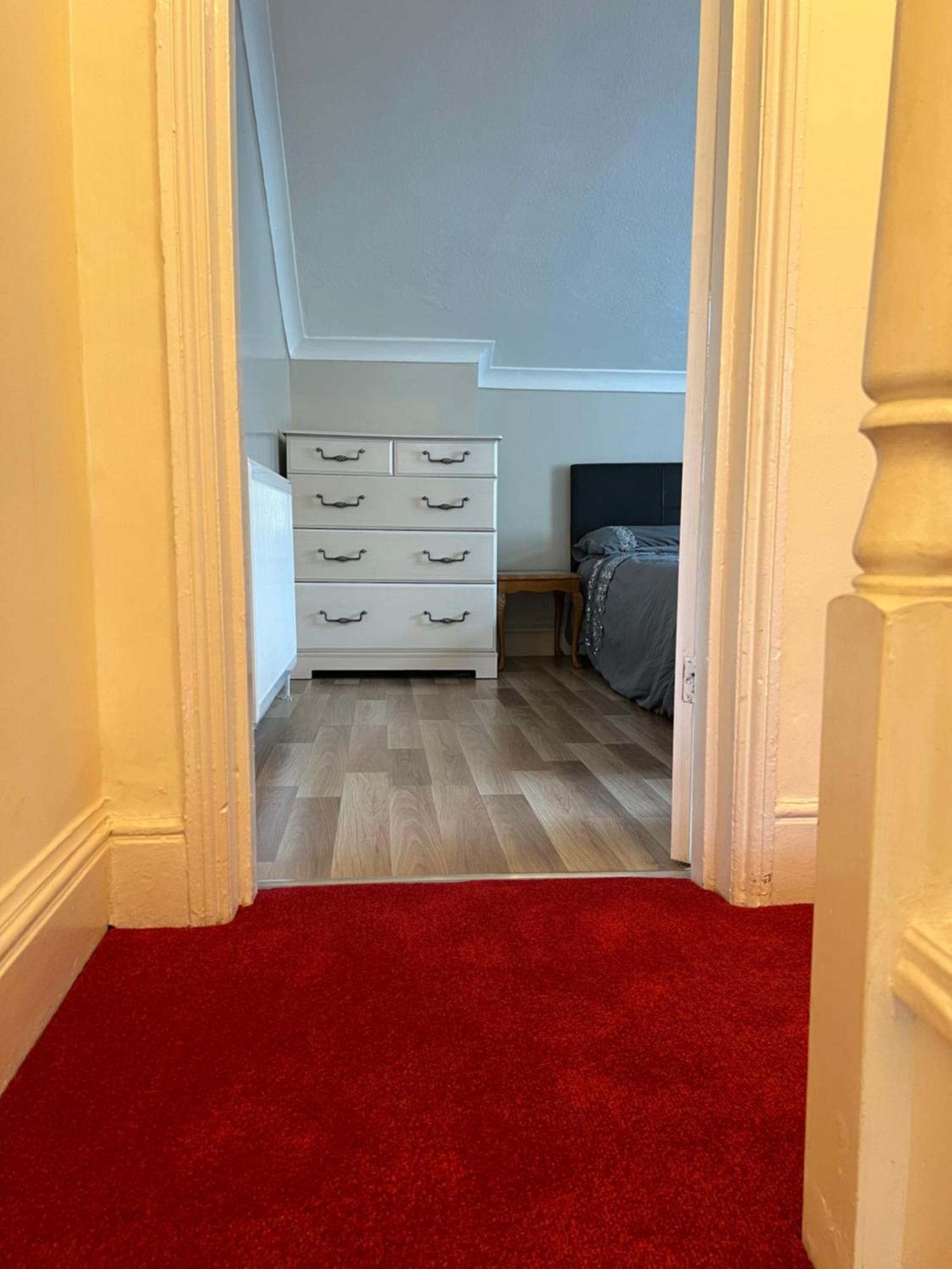Relaxing Home - 7-10Min To Bournemouth Sandy Beach By Car - Private Garden, Parking And Spa 外观 照片